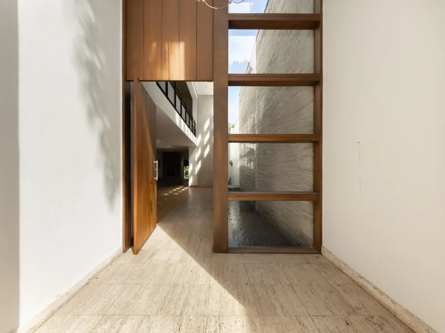 Foto 3 de Casa com 4 quartos à venda, 819m2 em Vila Nova Conceição, São Paulo - SP