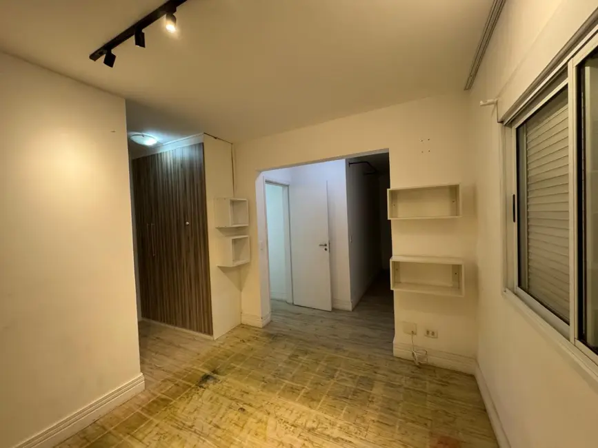 Apartamento com 3 quartos à venda, 211m2 em Vila Progredior, São Paulo - SP - imagem 7 Foto 7 de Apartamento com 3 quartos à venda, 211m2 em Vila Progredior, São Paulo - SP
