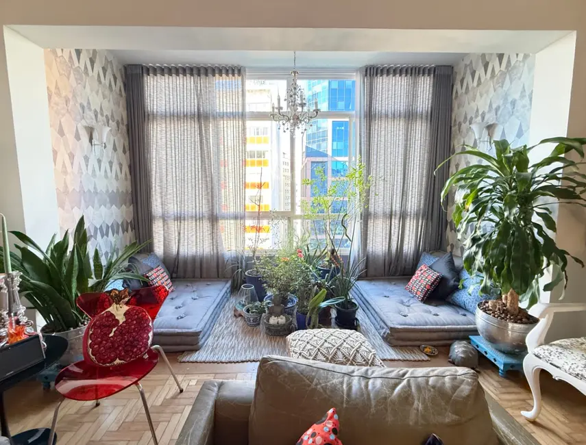 Foto 3 de Apartamento com 3 quartos à venda em Bela Vista, São Paulo - SP