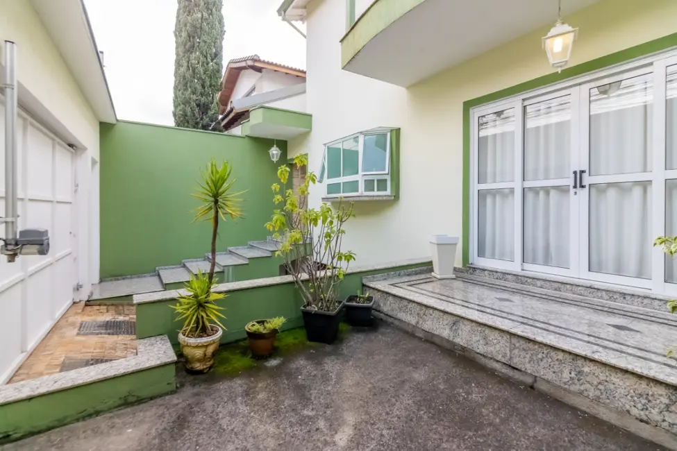 Foto 2 de Sobrado com 3 quartos à venda, 250m2 em Jardim Maria Estela, São Paulo - SP
