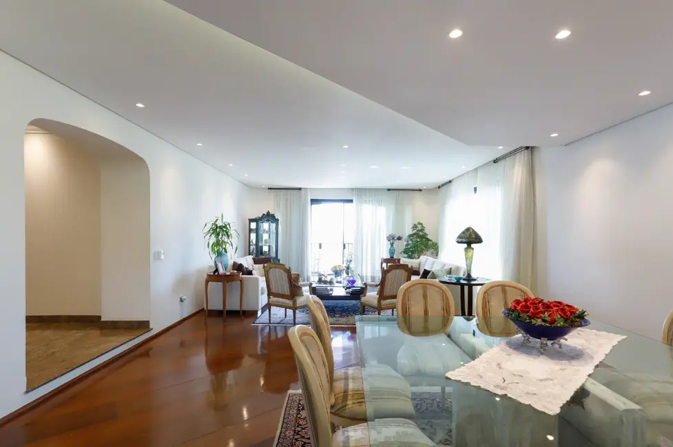 Apartamento com 4 quartos à venda, 260m2 em Higienópolis, São Paulo - SP - imagem 3 Foto 3 de Apartamento com 4 quartos à venda, 260m2 em Higienópolis, São Paulo - SP
