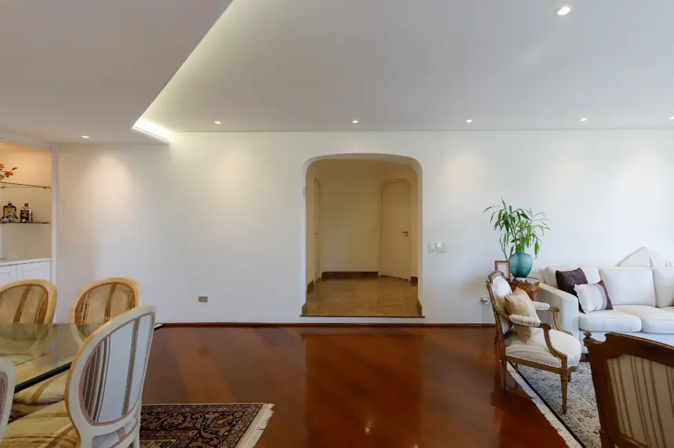 Apartamento com 4 quartos à venda, 260m2 em Higienópolis, São Paulo - SP - imagem 9 Foto 9 de Apartamento com 4 quartos à venda, 260m2 em Higienópolis, São Paulo - SP
