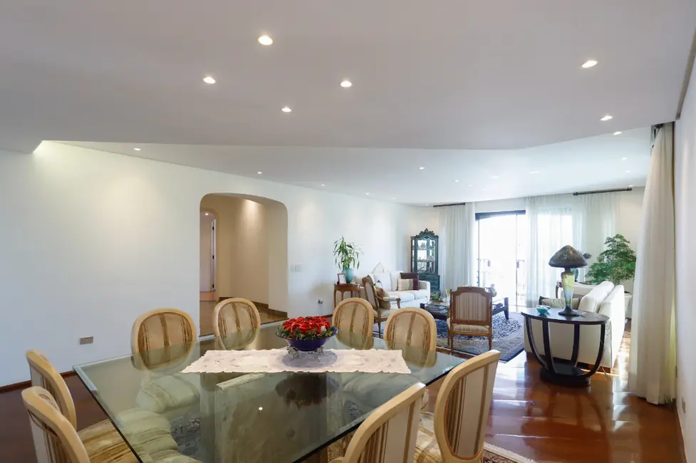 Apartamento com 4 quartos à venda, 260m2 em Higienópolis, São Paulo - SP - imagem 4 Foto 4 de Apartamento com 4 quartos à venda, 260m2 em Higienópolis, São Paulo - SP