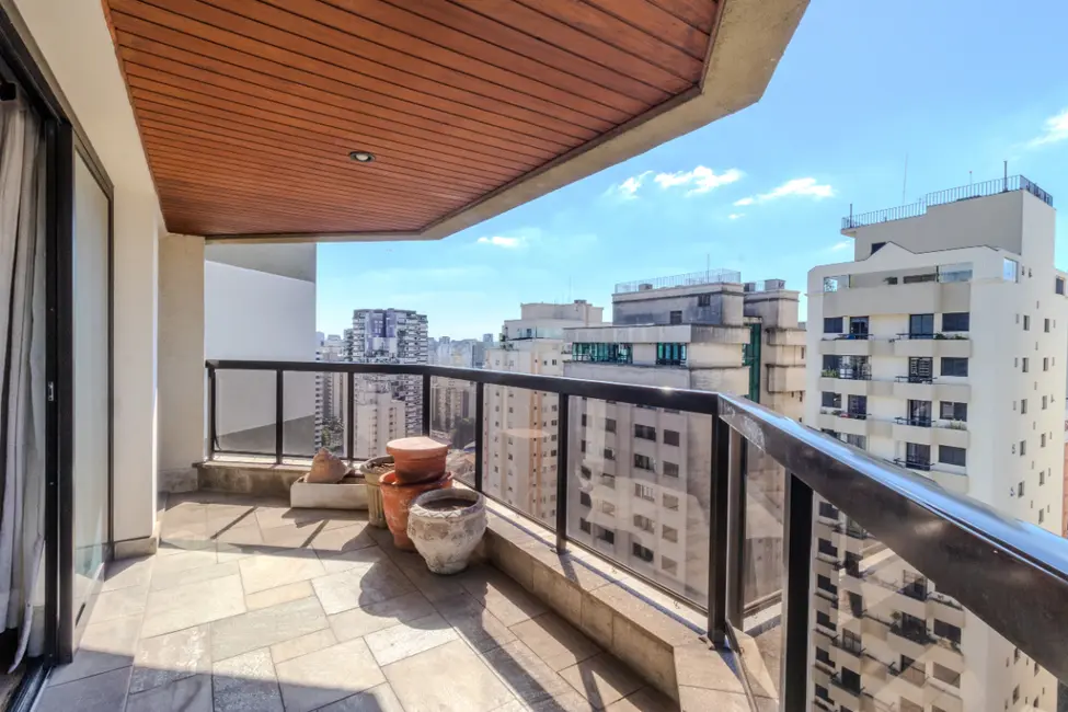 Apartamento com 4 quartos à venda, 148m2 em Moema, São Paulo - SP - imagem 7 Foto 7 de Apartamento com 4 quartos à venda, 148m2 em Moema, São Paulo - SP