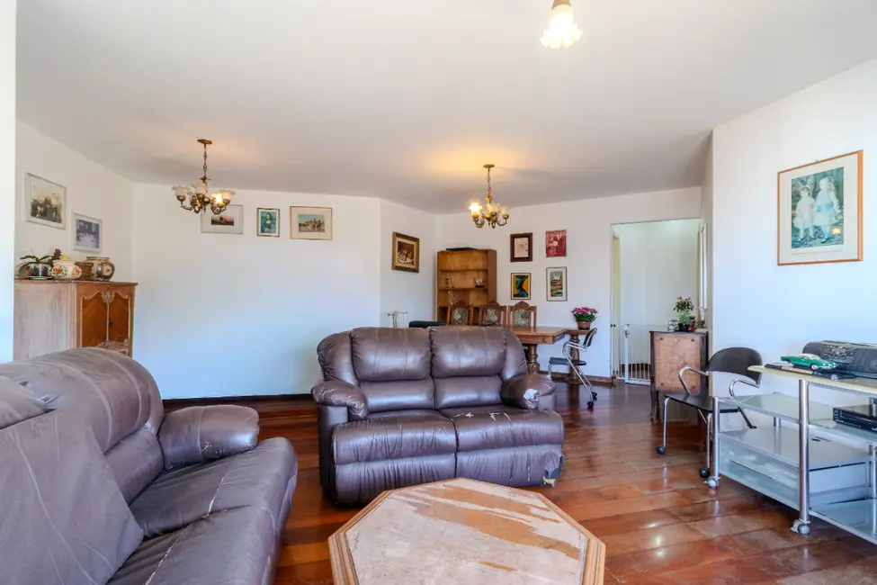 Apartamento com 4 quartos à venda, 148m2 em Moema, São Paulo - SP - imagem 4 Foto 4 de Apartamento com 4 quartos à venda, 148m2 em Moema, São Paulo - SP