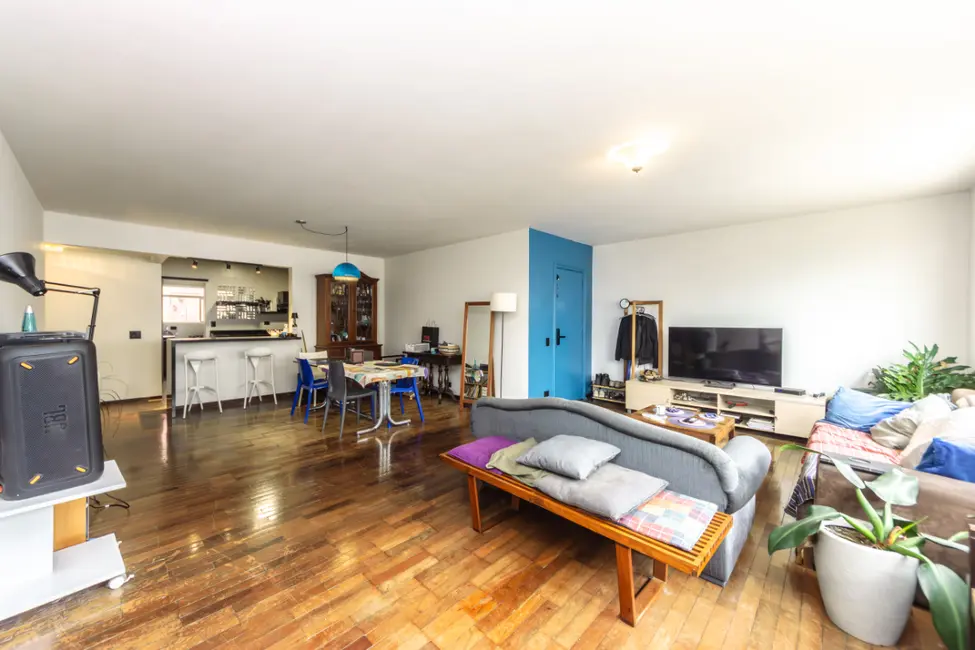 Foto 4 de Apartamento com 3 quartos à venda em Itaim Bibi, São Paulo - SP