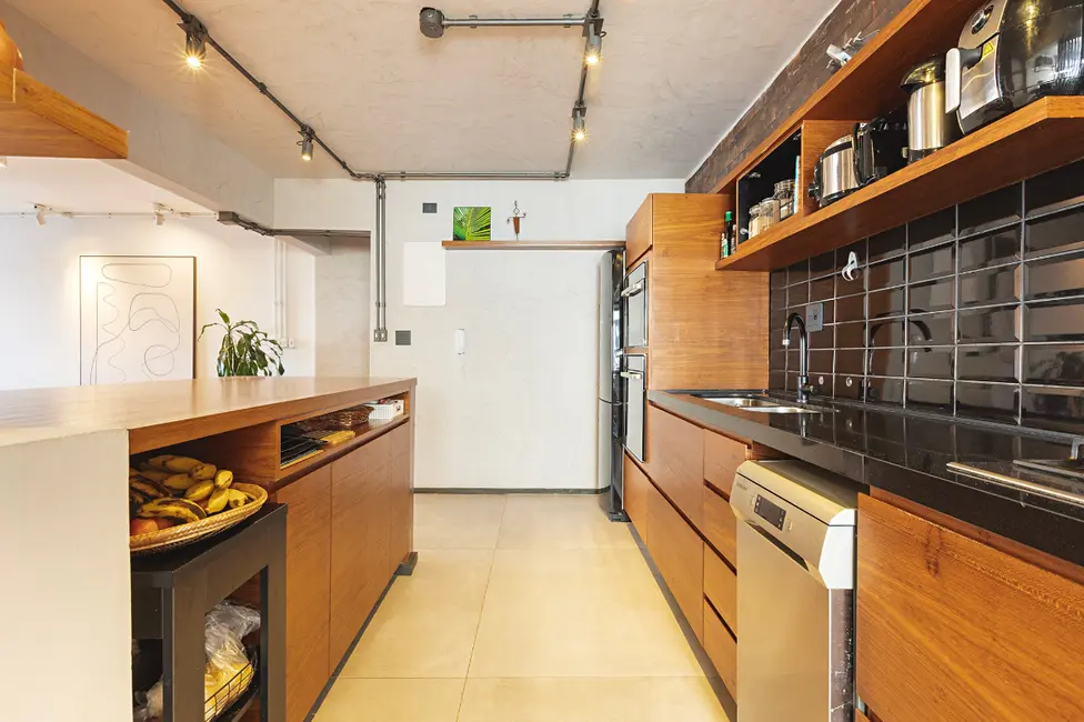 Apartamento com 3 quartos à venda, 112m2 em Vila Madalena, São Paulo - SP - imagem 8 Foto 8 de Apartamento com 3 quartos à venda, 112m2 em Vila Madalena, São Paulo - SP