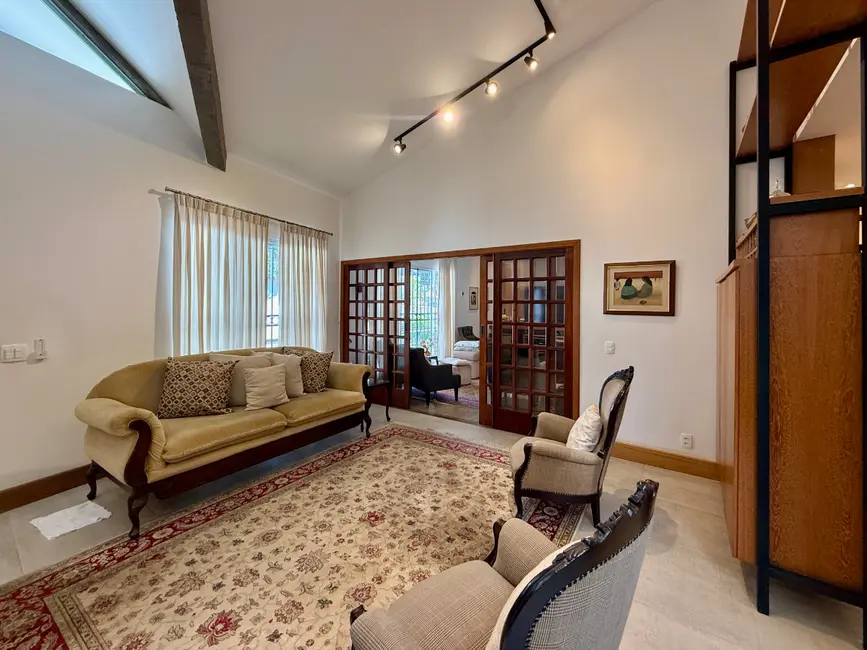 Casa com 4 quartos à venda, 590m2 em Jardim dos Estados, São Paulo - SP - imagem 9 Foto 9 de Casa com 4 quartos à venda, 590m2 em Jardim dos Estados, São Paulo - SP