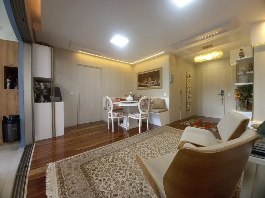 Apartamento com 3 quartos à venda, 150m2 em Vila Madalena, São Paulo - SP - imagem 3 Foto 3 de Apartamento com 3 quartos à venda, 150m2 em Vila Madalena, São Paulo - SP