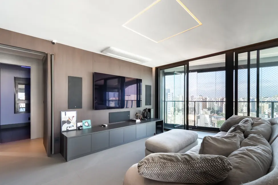 Apartamento com 2 quartos à venda, 153m2 em Vila Olímpia, São Paulo - SP - imagem 1 Foto 1 de Apartamento com 2 quartos à venda, 153m2 em Vila Olímpia, São Paulo - SP