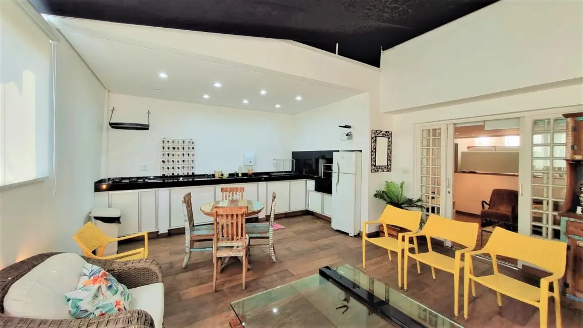 Casa com 4 quartos à venda, 340m2 em Vila Suzana, São Paulo - SP - imagem 4 Foto 4 de Casa com 4 quartos à venda, 340m2 em Vila Suzana, São Paulo - SP
