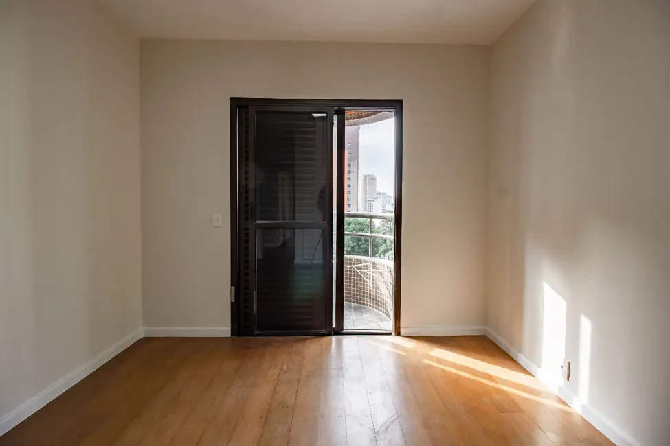 Apartamento com 3 quartos à venda, 191m2 em Perdizes, São Paulo - SP - imagem 5 Foto 5 de Apartamento com 3 quartos à venda, 191m2 em Perdizes, São Paulo - SP
