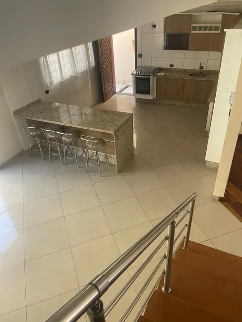 Casa com 3 quartos à venda, 264m2 em Lar São Paulo, São Paulo - SP - imagem 6 Foto 6 de Casa com 3 quartos à venda, 264m2 em Lar São Paulo, São Paulo - SP