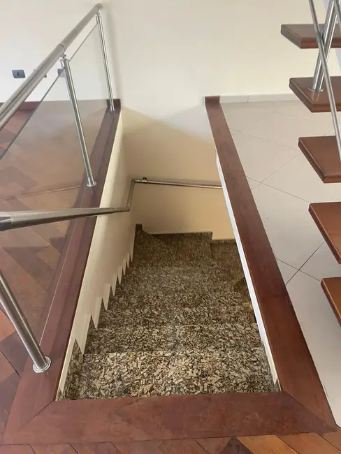 Casa com 3 quartos à venda, 264m2 em Lar São Paulo, São Paulo - SP - imagem 5 Foto 5 de Casa com 3 quartos à venda, 264m2 em Lar São Paulo, São Paulo - SP
