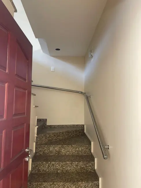 Casa com 3 quartos à venda, 264m2 em Lar São Paulo, São Paulo - SP - imagem 2 Foto 2 de Casa com 3 quartos à venda, 264m2 em Lar São Paulo, São Paulo - SP