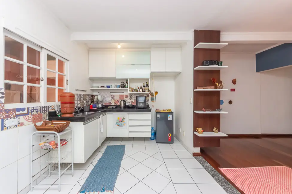 Foto 9 de Casa com 4 quartos à venda, 101m2 em Vila Elvira, São Paulo - SP