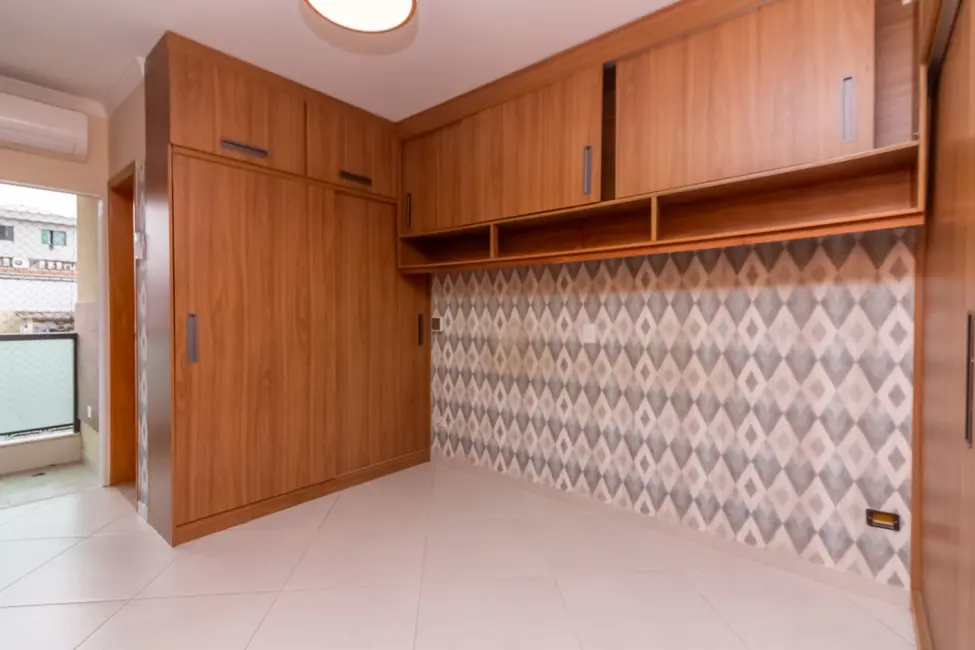 Casa com 3 quartos à venda, 220m2 em Parque São Domingos, São Paulo - SP - imagem 1 Foto 1 de Casa com 3 quartos à venda, 220m2 em Parque São Domingos, São Paulo - SP