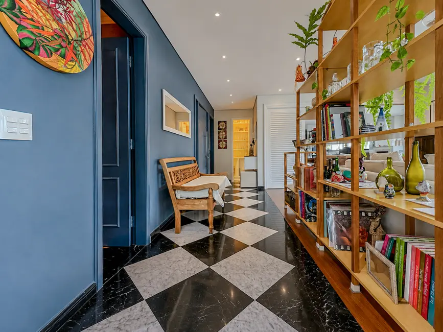 Apartamento com 3 quartos à venda, 236m2 em Aclimação, São Paulo - SP - imagem 5 Foto 5 de Apartamento com 3 quartos à venda, 236m2 em Aclimação, São Paulo - SP