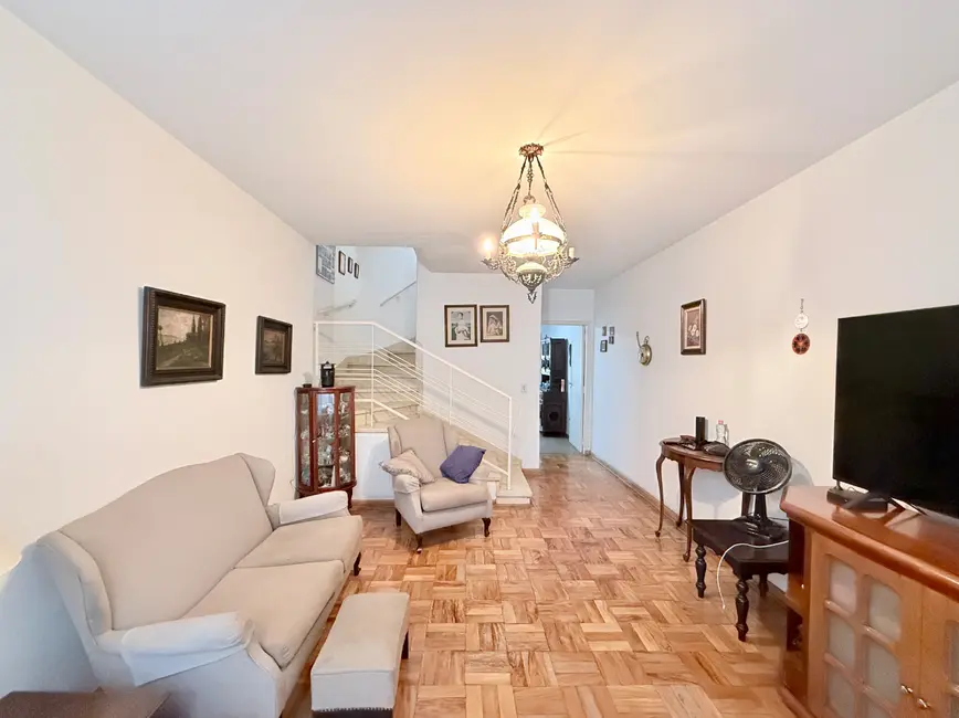 Sobrado com 3 quartos à venda, 173m2 em Campo Belo, São Paulo - SP - imagem 2 Foto 2 de Sobrado com 3 quartos à venda, 173m2 em Campo Belo, São Paulo - SP