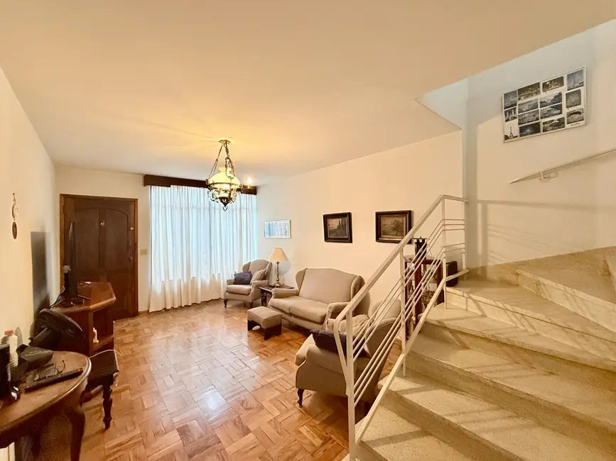 Sobrado com 3 quartos à venda, 173m2 em Campo Belo, São Paulo - SP - imagem 4 Foto 4 de Sobrado com 3 quartos à venda, 173m2 em Campo Belo, São Paulo - SP