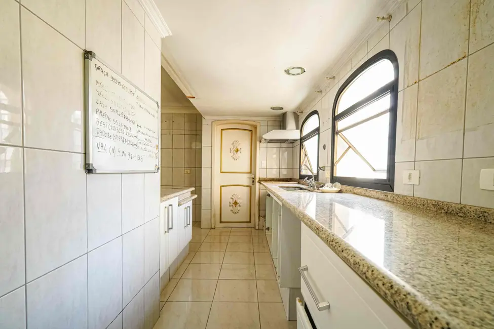 Foto 9 de Apartamento com 3 quartos à venda, 142m2 em Moema, São Paulo - SP
