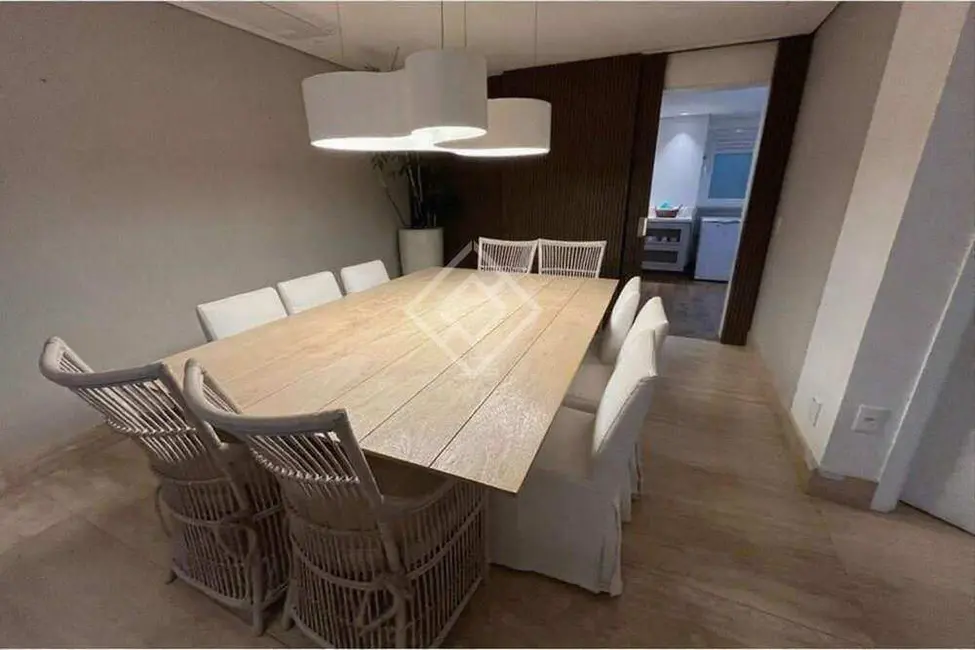 Apartamento com 3 quartos para alugar, 291m2 em Água Branca, São Paulo - SP - imagem 5 Foto 5 de Apartamento com 3 quartos para alugar, 291m2 em Água Branca, São Paulo - SP