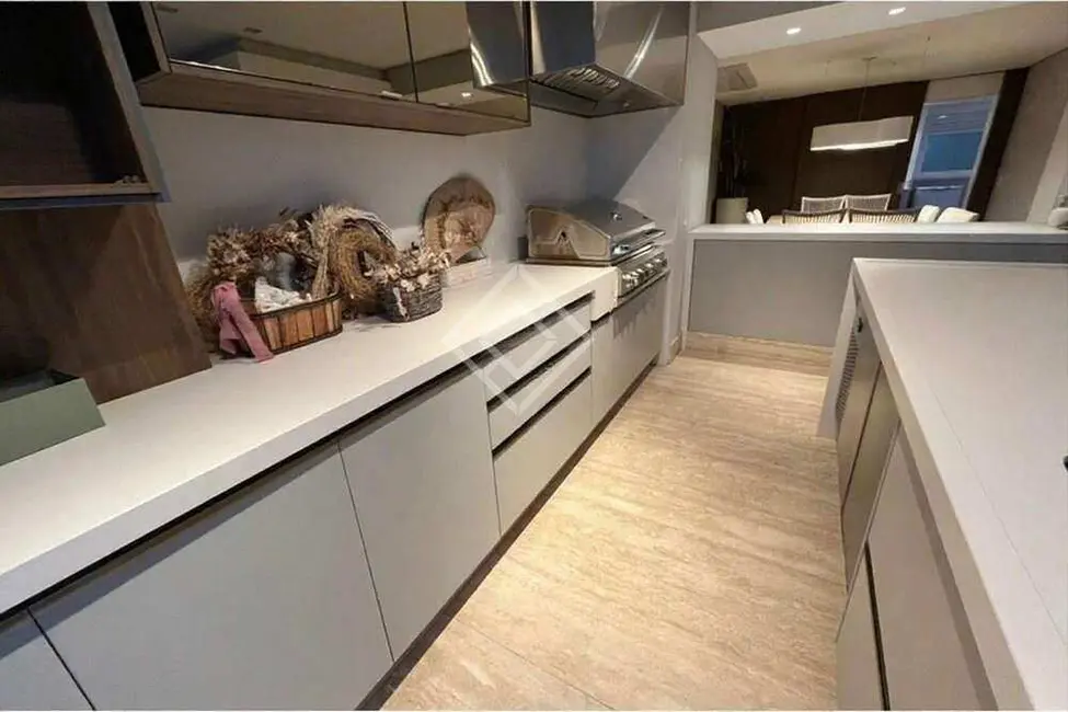 Apartamento com 3 quartos para alugar, 291m2 em Água Branca, São Paulo - SP - imagem 9 Foto 9 de Apartamento com 3 quartos para alugar, 291m2 em Água Branca, São Paulo - SP
