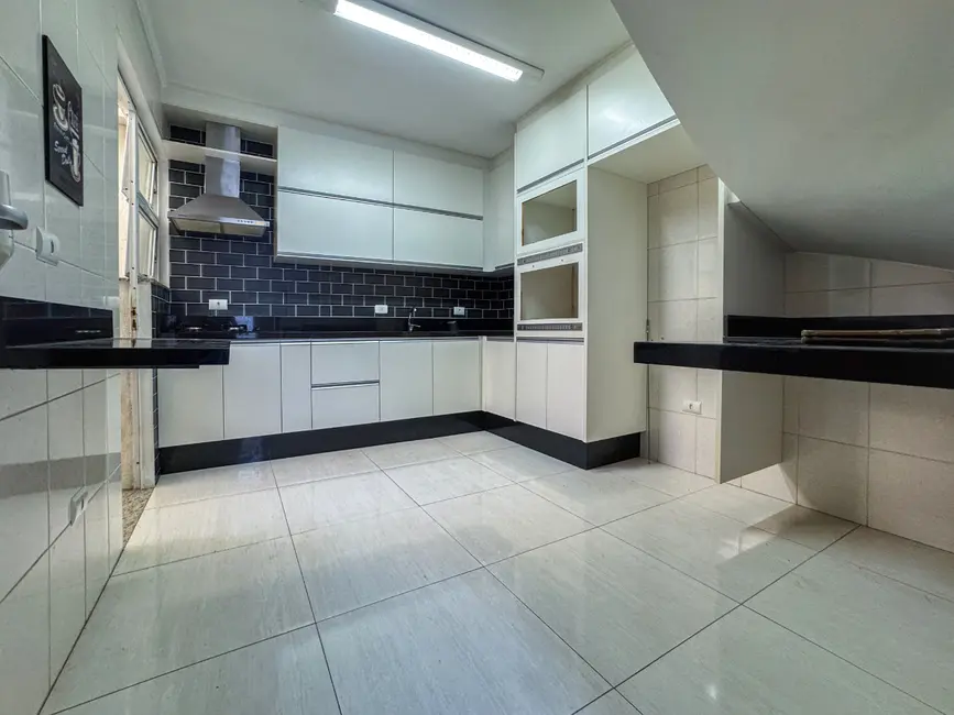 Foto 8 de Casa de Condomínio com 3 quartos à venda em Vila Bertioga, São Paulo - SP