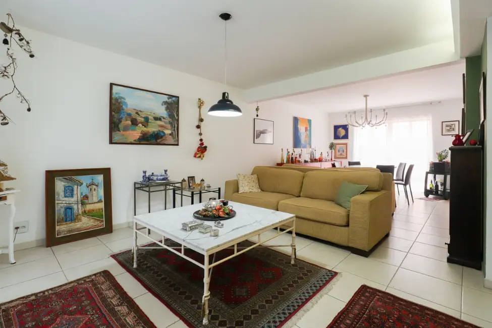 Casa com 3 quartos à venda, 164m2 em Vila Cordeiro, São Paulo - SP - imagem 1 Foto 1 de Casa com 3 quartos à venda, 164m2 em Vila Cordeiro, São Paulo - SP