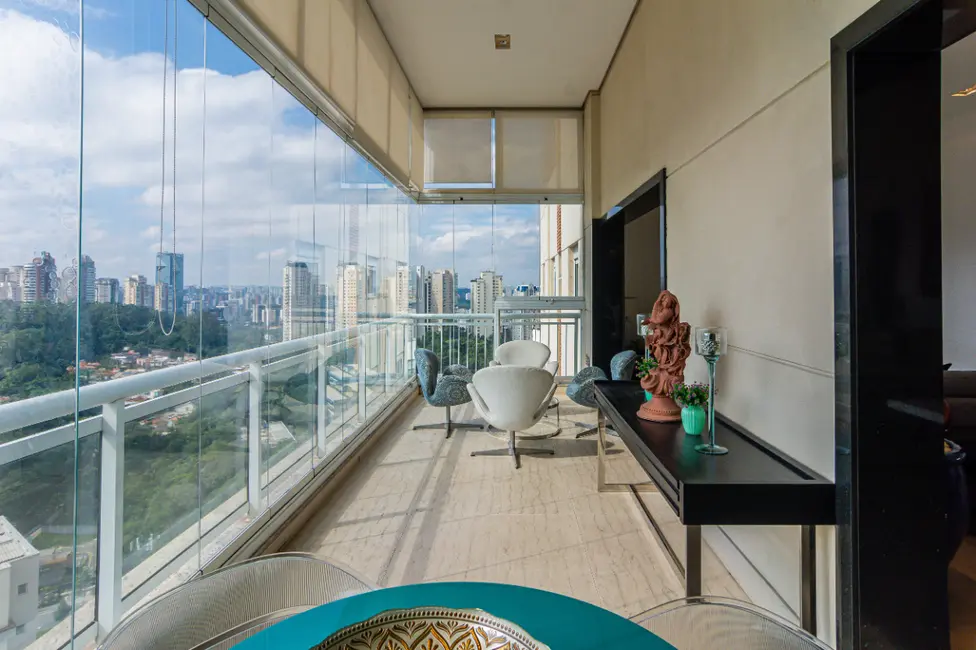 Foto 3 de Apartamento com 3 quartos à venda em Vila Andrade, São Paulo - SP