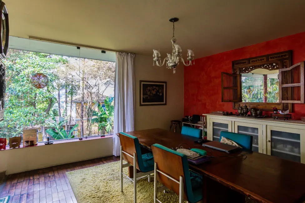 Casa com 4 quartos à venda, 1062m2 em Jardim Leonor, São Paulo - SP - imagem 3 Foto 3 de Casa com 4 quartos à venda, 1062m2 em Jardim Leonor, São Paulo - SP
