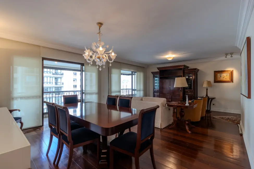 Apartamento com 4 quartos à venda, 178m2 em Campo Belo, São Paulo - SP - imagem 1 Foto 1 de Apartamento com 4 quartos à venda, 178m2 em Campo Belo, São Paulo - SP