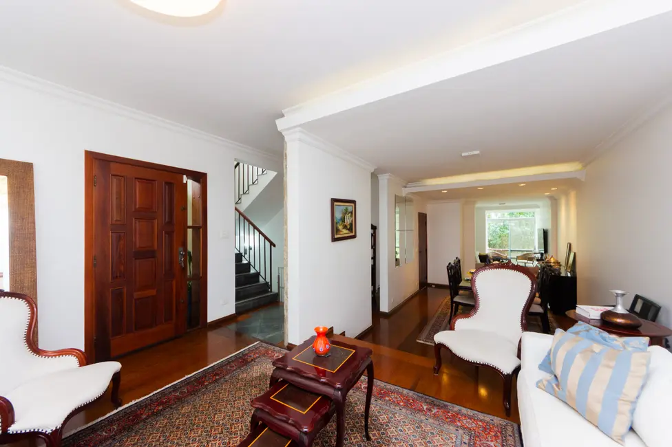 Casa com 4 quartos à venda, 303m2 em Alto da Boa Vista, São Paulo - SP - imagem 1 Foto 1 de Casa com 4 quartos à venda, 303m2 em Alto da Boa Vista, São Paulo - SP