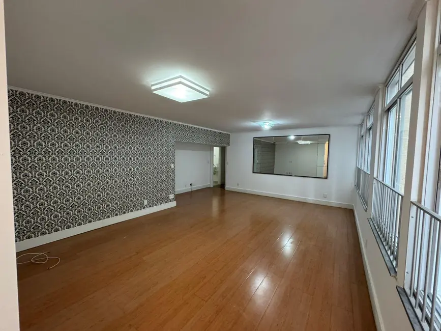Apartamento com 3 quartos à venda, 154m2 em Higienópolis, São Paulo - SP - imagem 4 Foto 4 de Apartamento com 3 quartos à venda, 154m2 em Higienópolis, São Paulo - SP