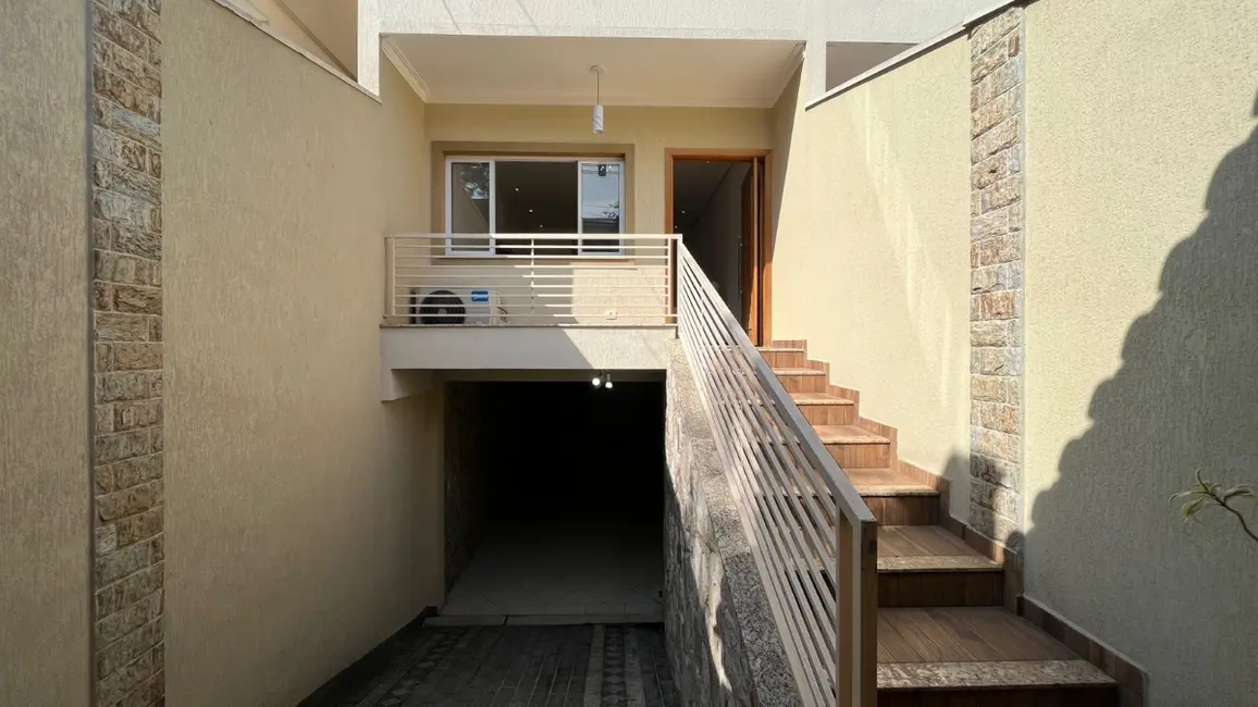 Sobrado com 3 quartos à venda, 120m2 em Jardim Regina, São Paulo - SP - imagem 2 Foto 2 de Sobrado com 3 quartos à venda, 120m2 em Jardim Regina, São Paulo - SP