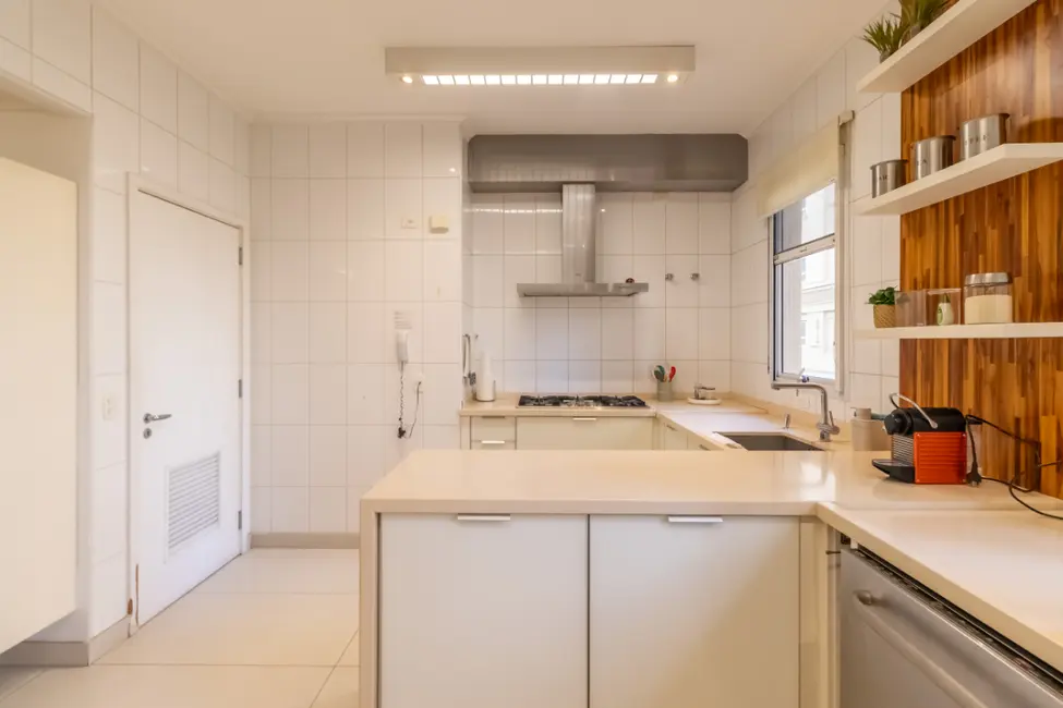 Foto 5 de Apartamento com 3 quartos à venda em Alto de Pinheiros, São Paulo - SP