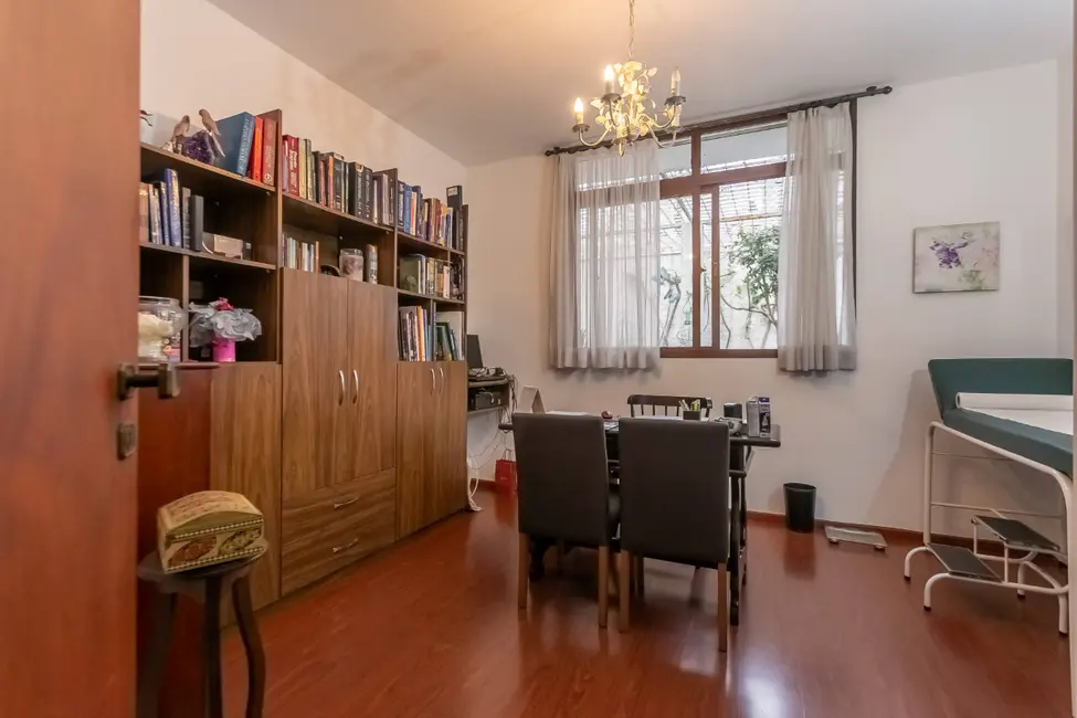 Foto 5 de Casa com 3 quartos à venda, 194m2 em Vila Cordeiro, São Paulo - SP