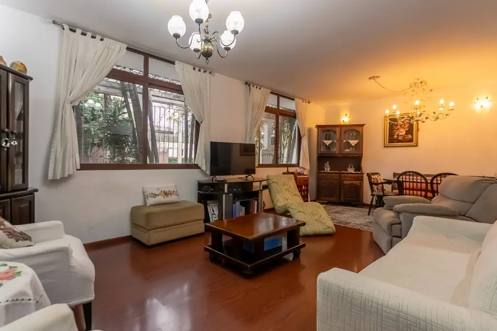 Foto 1 de Casa com 3 quartos à venda, 194m2 em Vila Cordeiro, São Paulo - SP