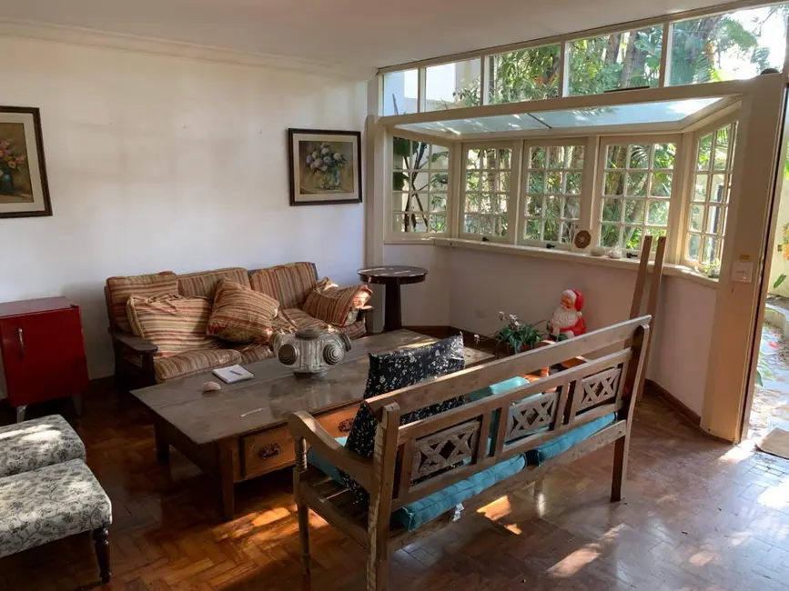 Foto 1 de Sobrado com 4 quartos para alugar, 264m2 em Planalto Paulista, São Paulo - SP