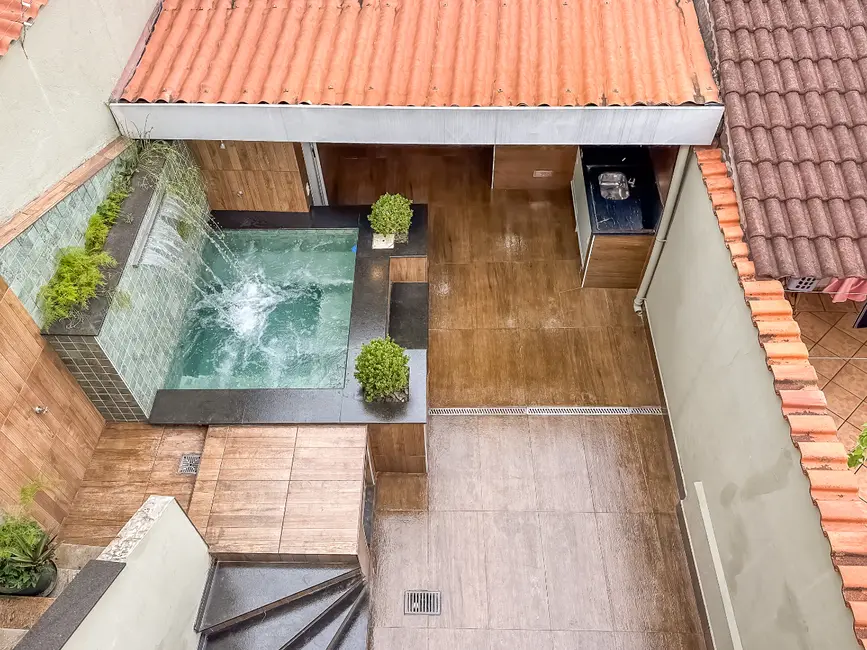 Casa com 3 quartos à venda em Vila Mazzei, São Paulo - SP - imagem 1 Foto 1 de Casa com 3 quartos à venda em Vila Mazzei, São Paulo - SP