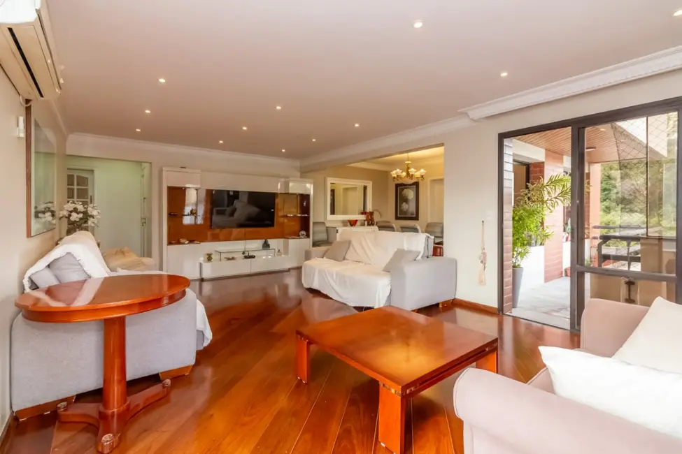 Apartamento com 4 quartos à venda, 220m2 em Aclimação, São Paulo - SP - imagem 7 Foto 7 de Apartamento com 4 quartos à venda, 220m2 em Aclimação, São Paulo - SP