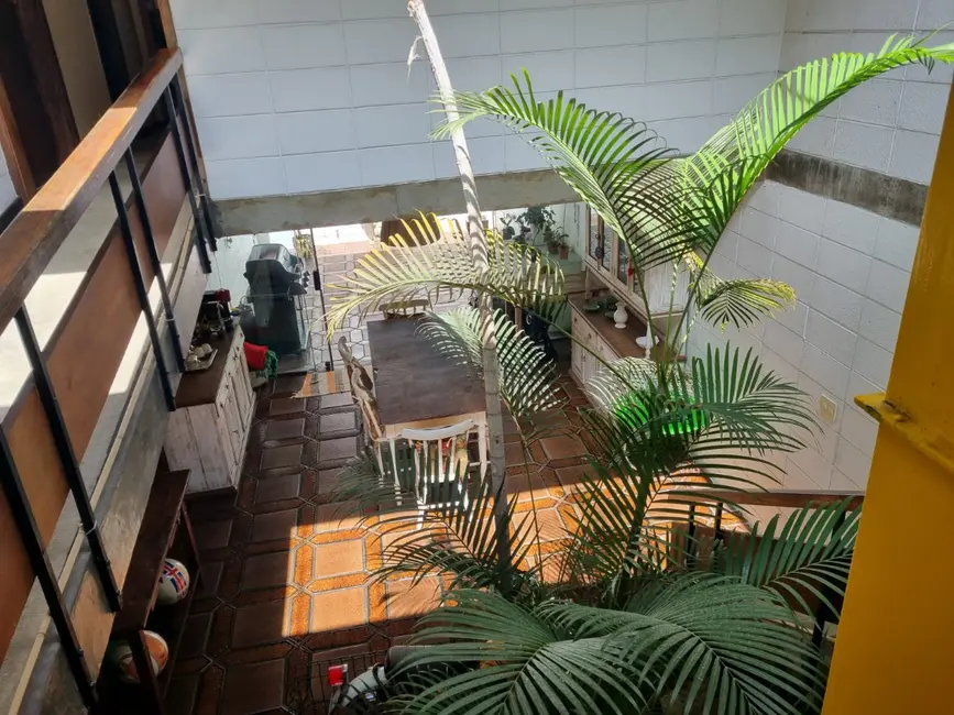 Foto 6 de Casa de Vila com 3 quartos à venda, 194m2 em Chácara Monte Alegre, São Paulo - SP