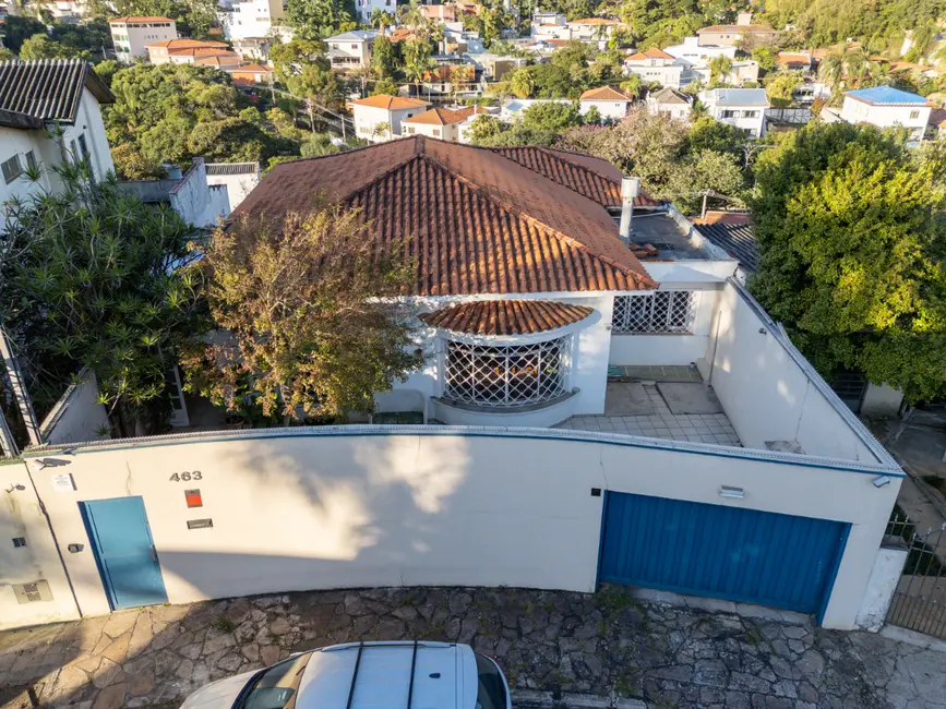 Casa com 4 quartos à venda, 472m2 em Sumaré, São Paulo - SP - imagem 2 Foto 2 de Casa com 4 quartos à venda, 472m2 em Sumaré, São Paulo - SP