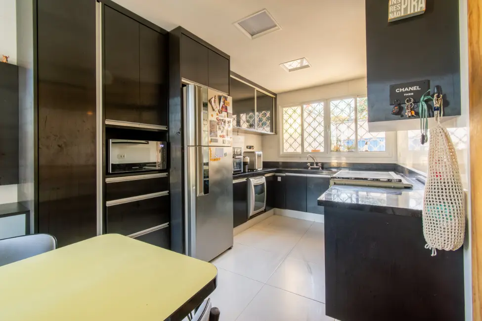 Casa com 4 quartos à venda, 472m2 em Sumaré, São Paulo - SP - imagem 9 Foto 9 de Casa com 4 quartos à venda, 472m2 em Sumaré, São Paulo - SP