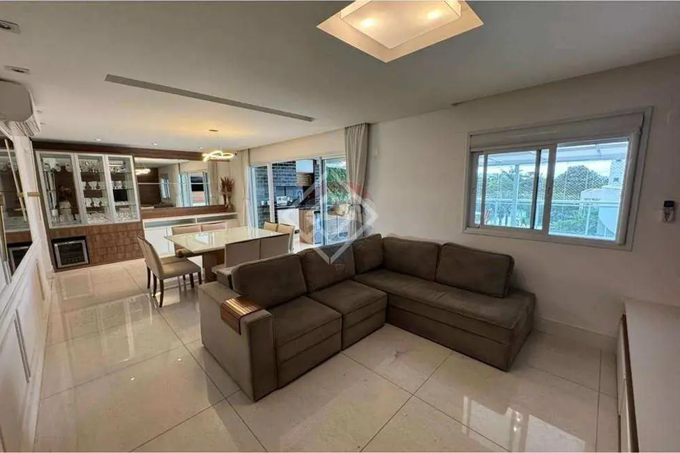 Foto 9 de Apartamento com 3 quartos para alugar, 185m2 em Água Branca, São Paulo - SP