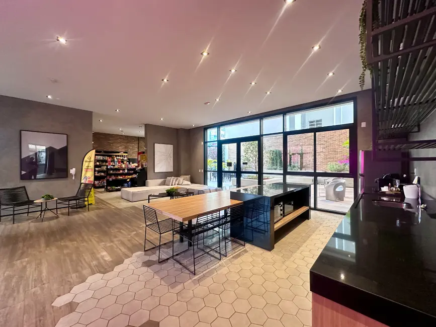 Apartamento com 1 quarto à venda, 32m2 em Vila Buarque, São Paulo - SP - imagem 1 Foto 1 de Apartamento com 1 quarto à venda, 32m2 em Vila Buarque, São Paulo - SP
