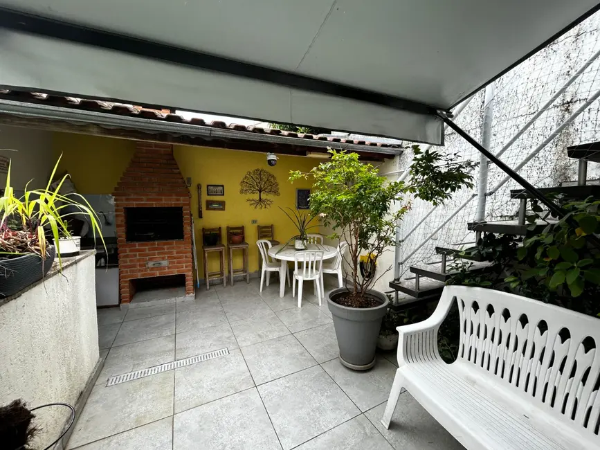 Sobrado com 3 quartos à venda, 170m2 em Jardim São Paulo(Zona Norte), São Paulo - SP - imagem 1 Foto 1 de Sobrado com 3 quartos à venda, 170m2 em Jardim São Paulo(Zona Norte), São Paulo - SP