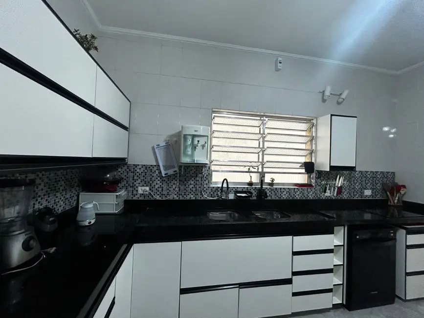 Sobrado com 3 quartos à venda, 170m2 em Jardim São Paulo(Zona Norte), São Paulo - SP - imagem 9 Foto 9 de Sobrado com 3 quartos à venda, 170m2 em Jardim São Paulo(Zona Norte), São Paulo - SP