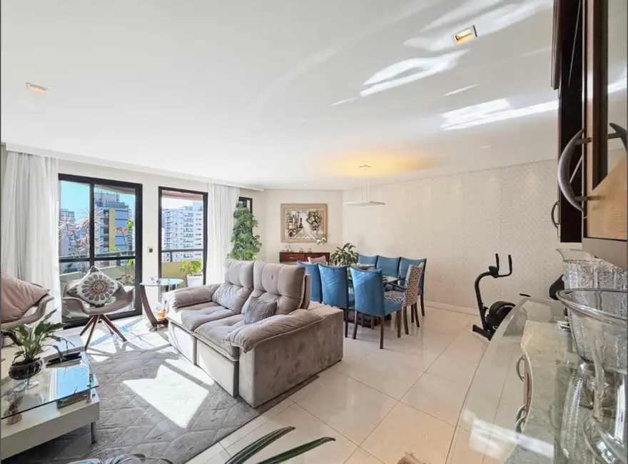 Foto 6 de Apartamento com 3 quartos à venda, 130m2 em Moema, São Paulo - SP