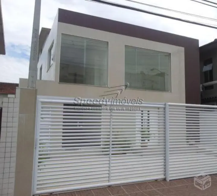 Foto 1 de Sobrado com 4 quartos à venda, 180m2 em Boqueirão, Santos - SP